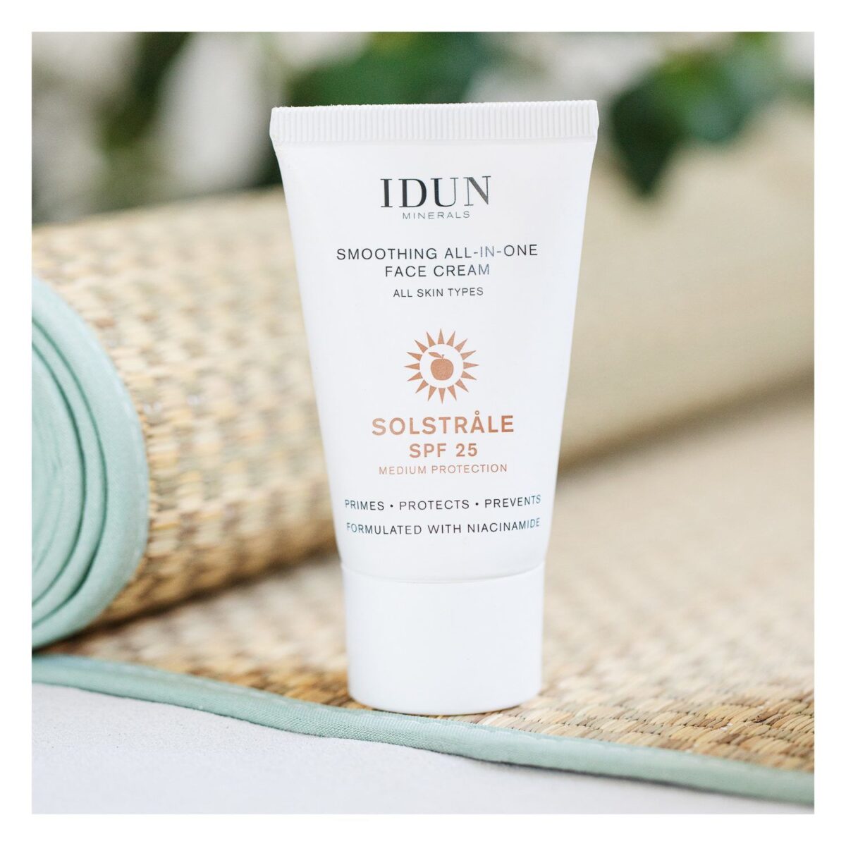 IDUN MINERALS - Solstrale SPF 25 - 30 ml