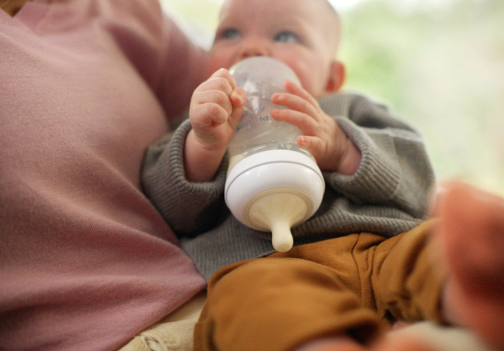 Avent Natural Response Feeding Bottle 1M+ - 260 ml - 0